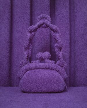 big kissing lock bag light brown