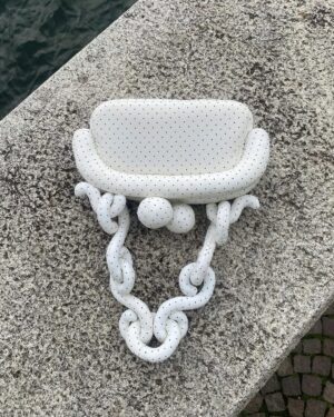 Tiny Kissing-Lock Bag with tiny pois